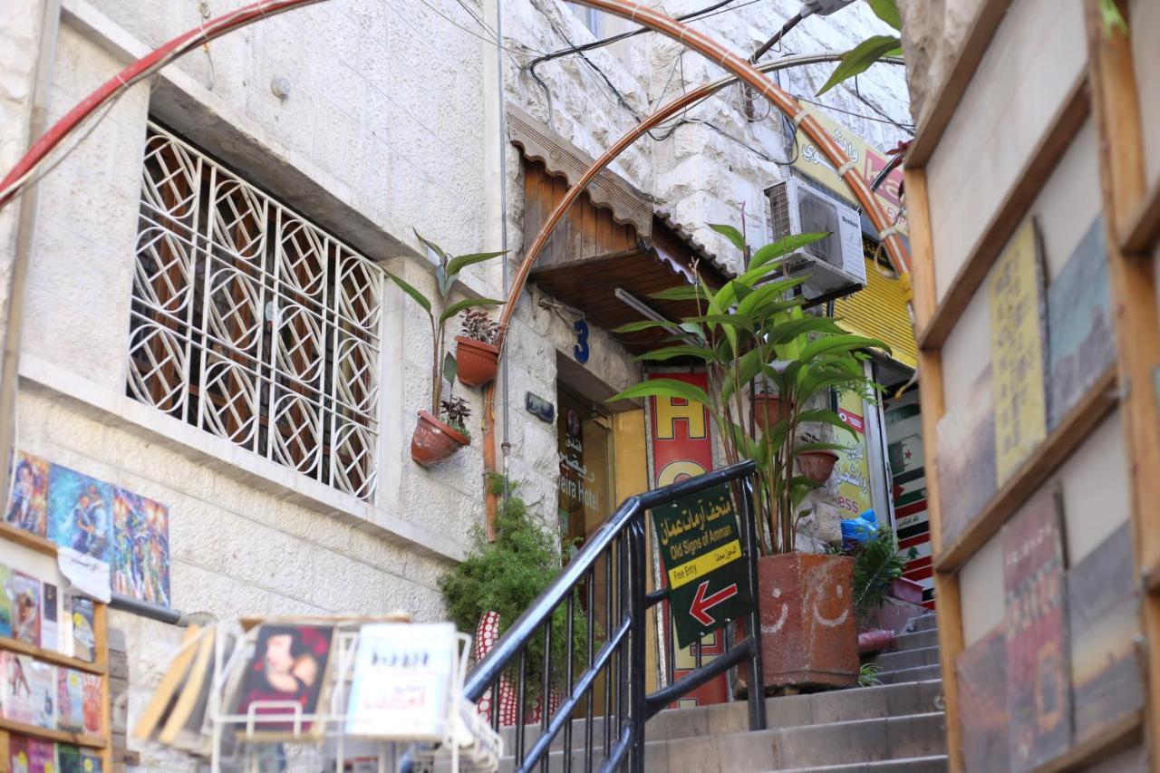 Riviera Hotel Amman Buitenkant foto